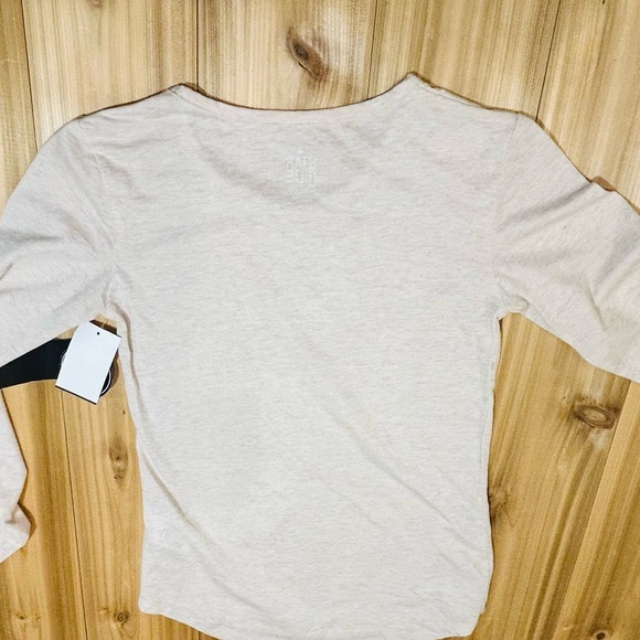 NEW Set of 2 Long Sleeve Shirts size 10/12 Medium Butterflies & Holiday Flamingo - Picture 16 of 16